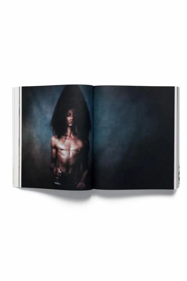 Acne Studios Objects Woman Acne Paper ISSUE 18 House Of Acne Paper One Size
