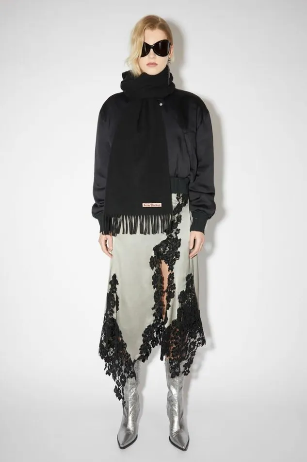 Acne Studios Scarves Woman Cashmere Fringe Scarf 8211 Narrow Black