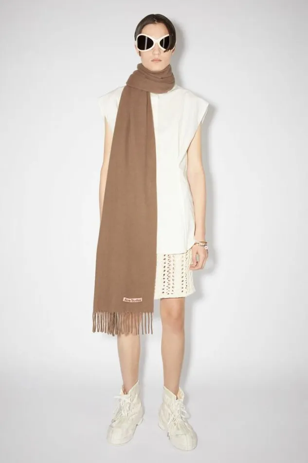 Acne Studios Scarves Woman Cashmere Fringe Scarf 8211 Narrow Caramel Brown