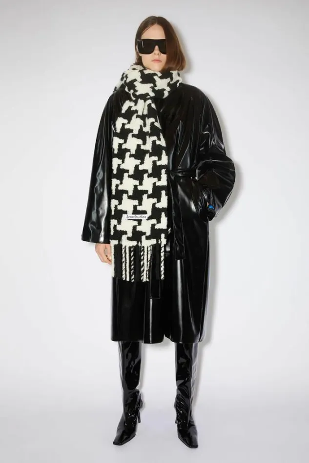 Acne Studios Scarves Woman Houndstooth Scarf WhiteBlack