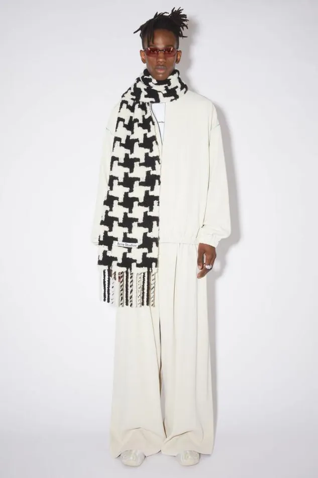 Acne Studios Scarves Woman Houndstooth Scarf WhiteBlack