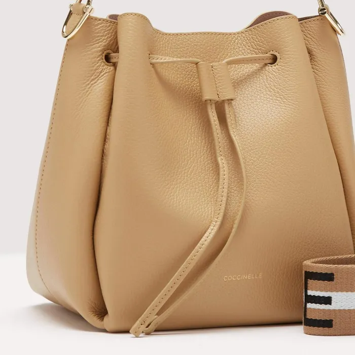 Coccinelle Bucket Bags Eclyps Small Fresh Beige 8211 Women