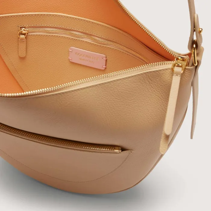 Coccinelle Crossbody Bags Snuggie Medium Frebeigesunri 8211 Women