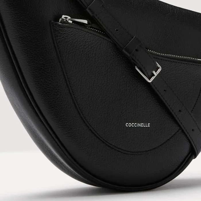 Coccinelle Crossbody Bags Snuggie Shiny Goat Small Noir 8211 Women