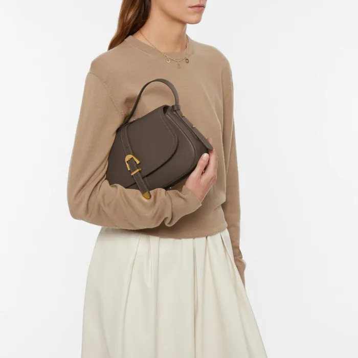 Coccinelle Shoulder Bags Magal Medium Coffeecoffee 8211 Women