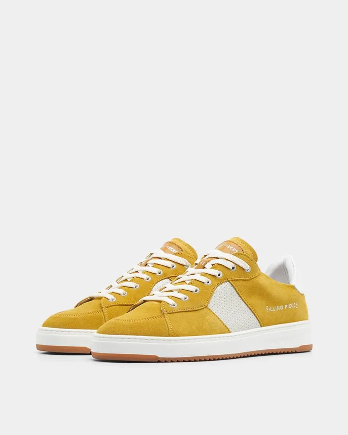 Court Strata Mustard Orange Men Filling Pieces Sneakers