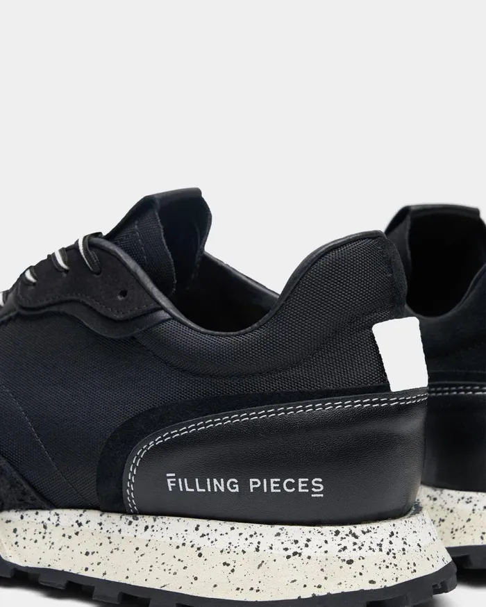 Crease Runner Sprint Black MenWomen Filling Pieces Sneakers