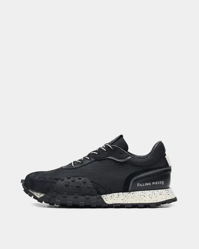 Crease Runner Sprint Black WomenMen Filling Pieces Sneakers