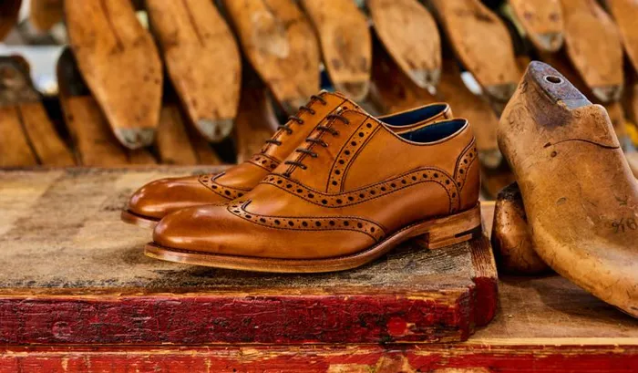 Grant 8211 Cedar Calf Mens Barker Shoes Brogues