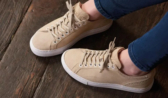 Isla 8211 Beige Suede Womens Barker Shoes Sneakers