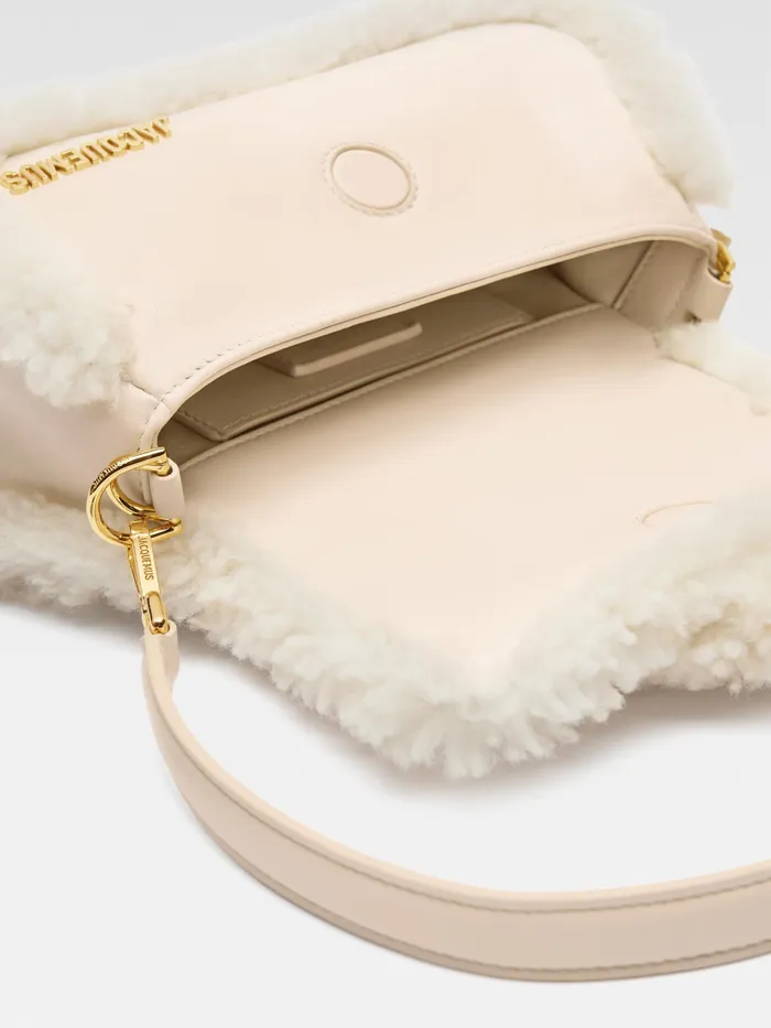 JACQUEMUS Bambinos Mini Puffed Shearling Bag Light Beige 8211 Women