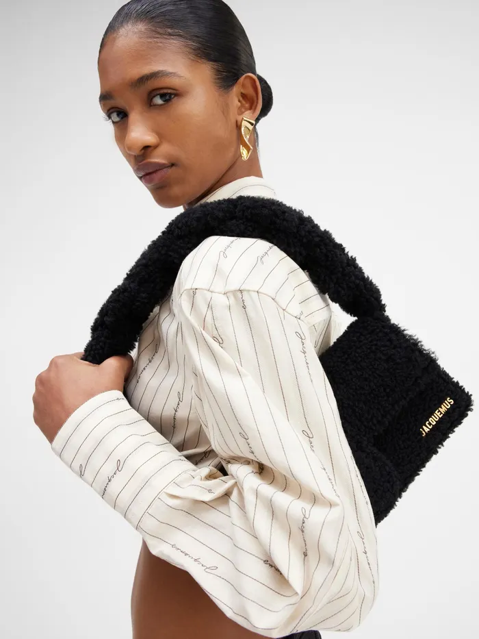 JACQUEMUS Bambinos Shearling Flap Bag Black 8211 Women