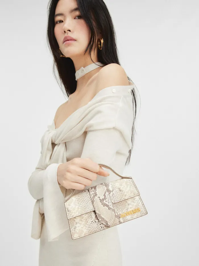 JACQUEMUS Bambinos Small Flap Bag Beige 8211 Women