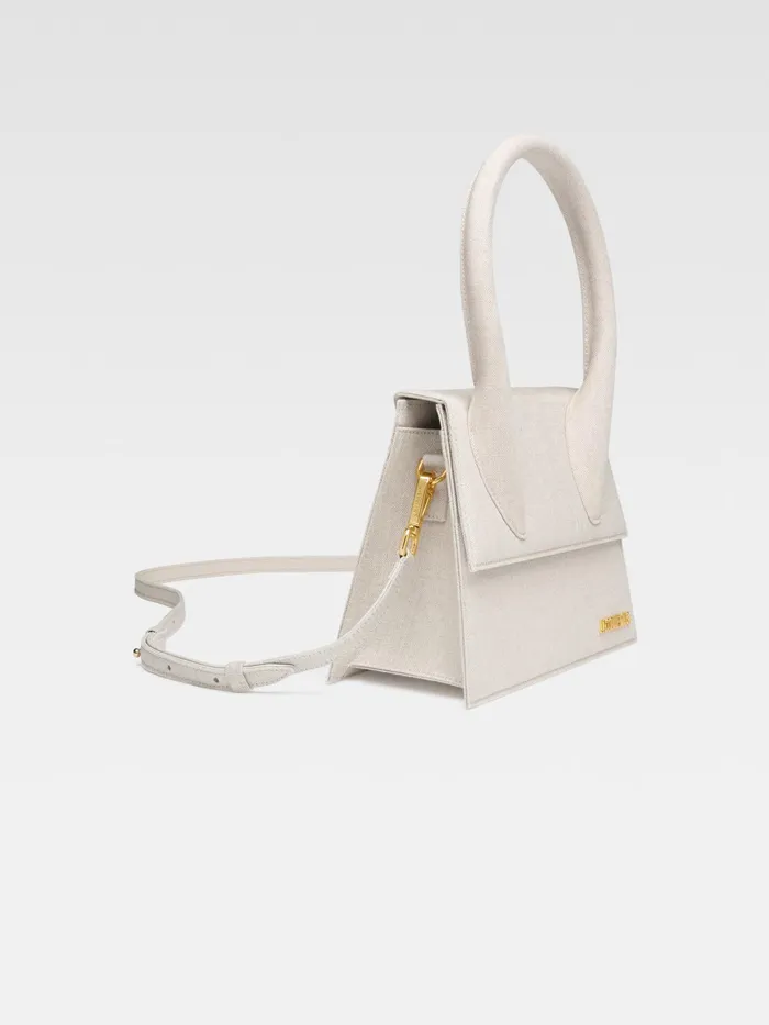 JACQUEMUS Chiquitos Large Signature Handbag Light Greige 8211 Women