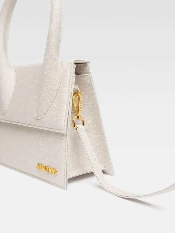 JACQUEMUS Chiquitos Large Signature Handbag Light Greige 8211 Women
