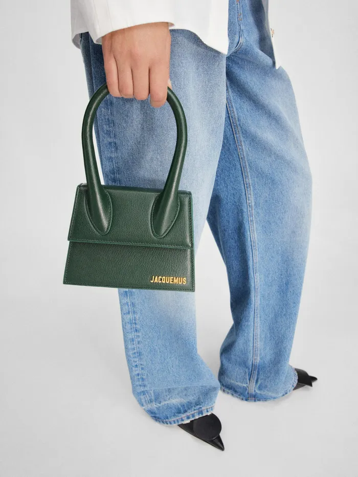 JACQUEMUS Chiquitos Signature Handbag Dark Green 8211 Women