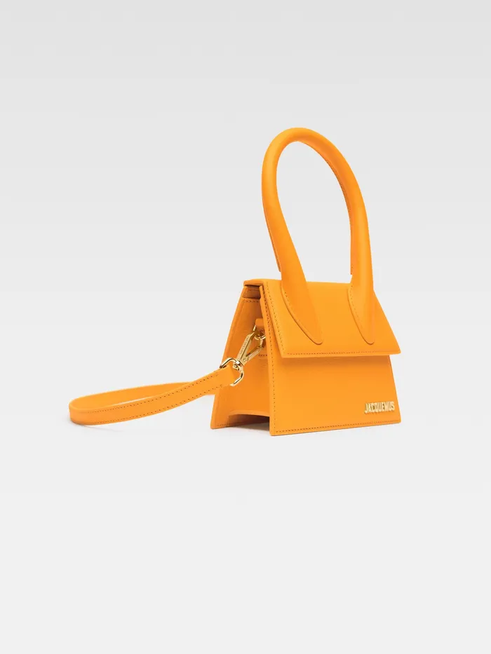 JACQUEMUS Chiquitos Signature Handbag Dark Orange 8211 Women