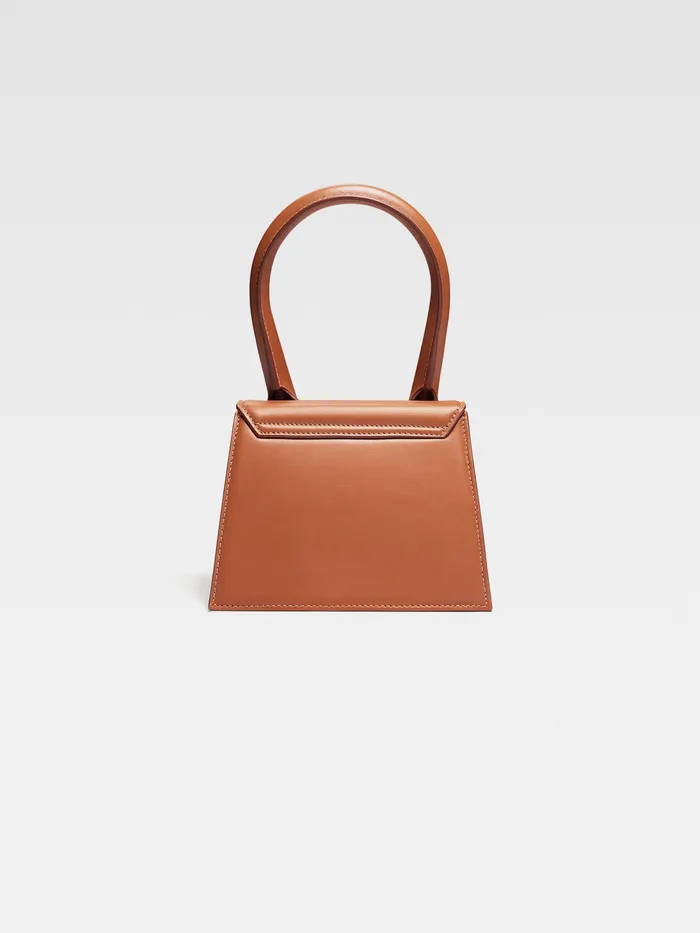 JACQUEMUS Chiquitos Signature Handbag Light Brown 8211 Women
