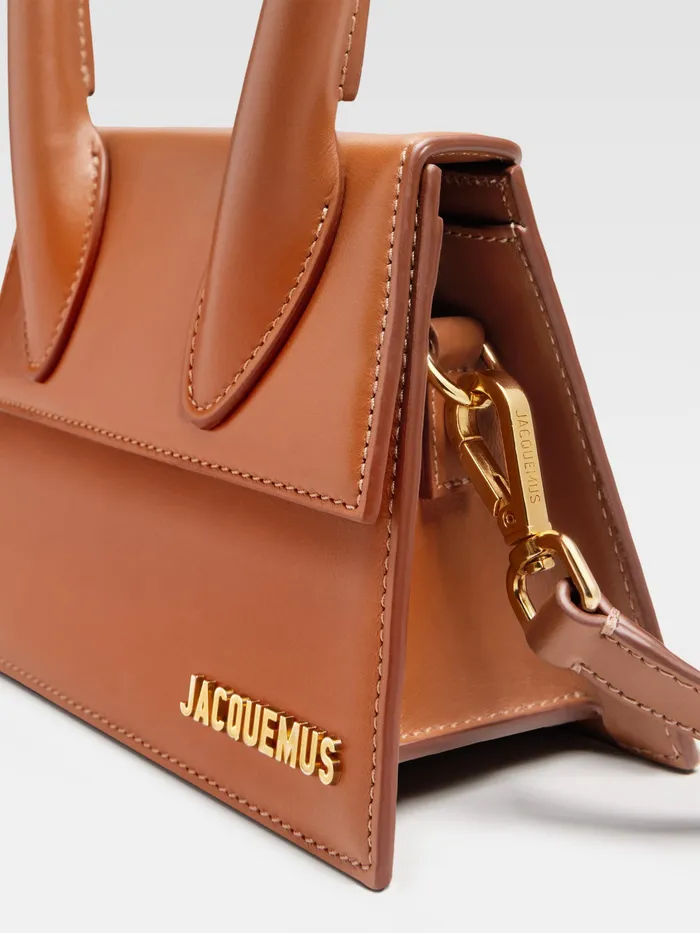 JACQUEMUS Chiquitos Signature Handbag Light Brown 8211 Women