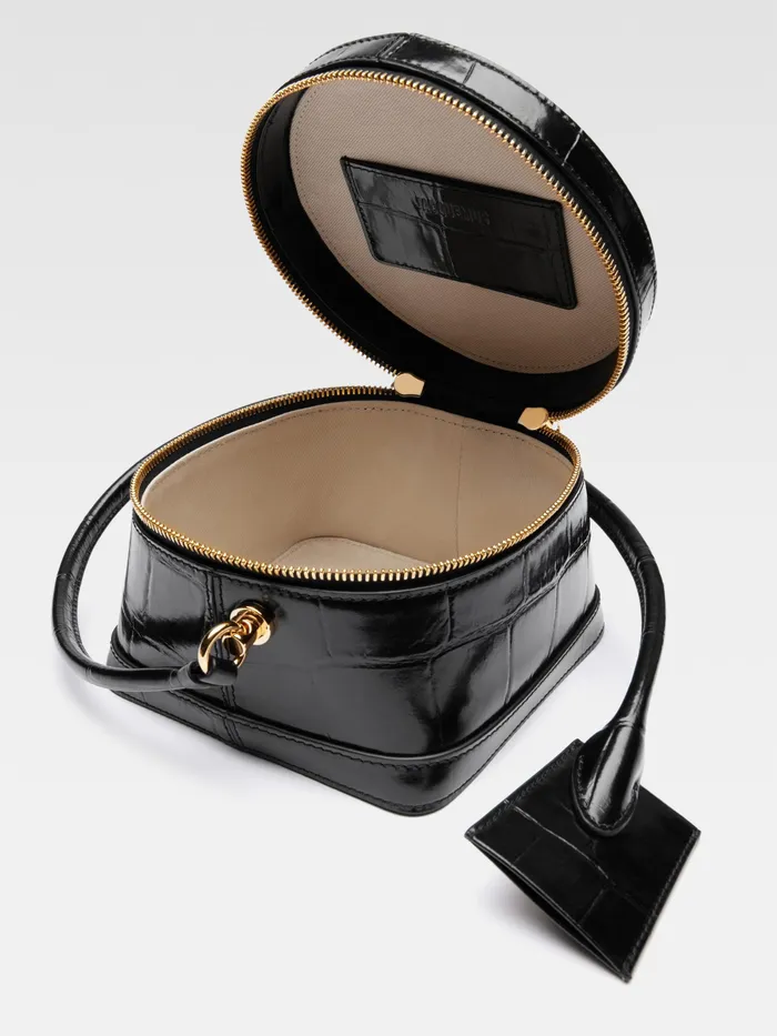 JACQUEMUS Crossbody and Handbags Circular Case Bag Black 8211 Women