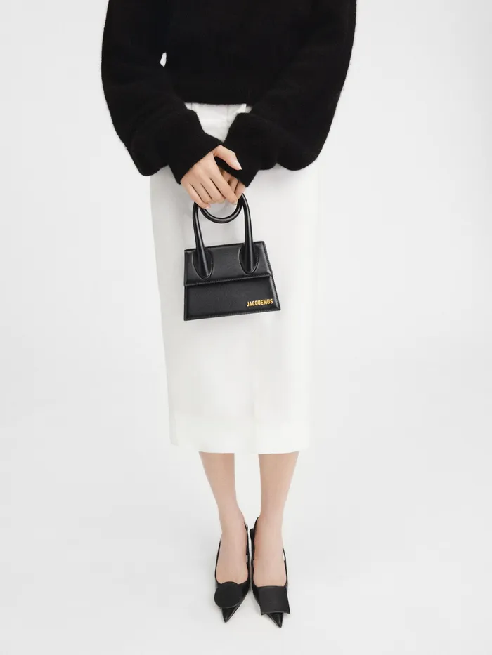 JACQUEMUS Crossbody and Handbags Coiled Leather Handbag Black 8211 Women