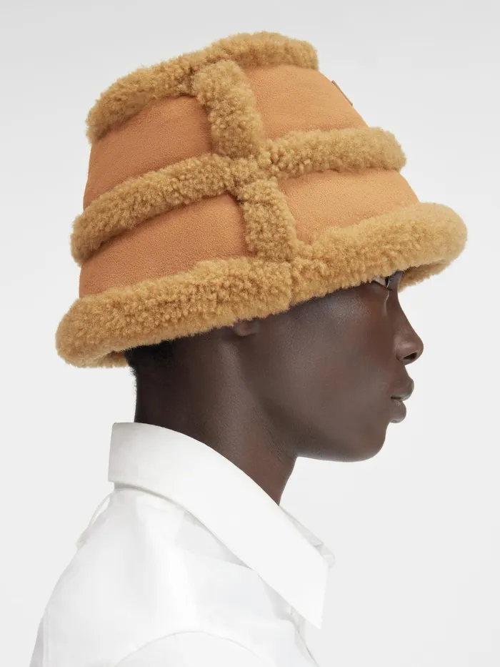 JACQUEMUS Hats Shearling Bucket Hat Camel 8211 Men