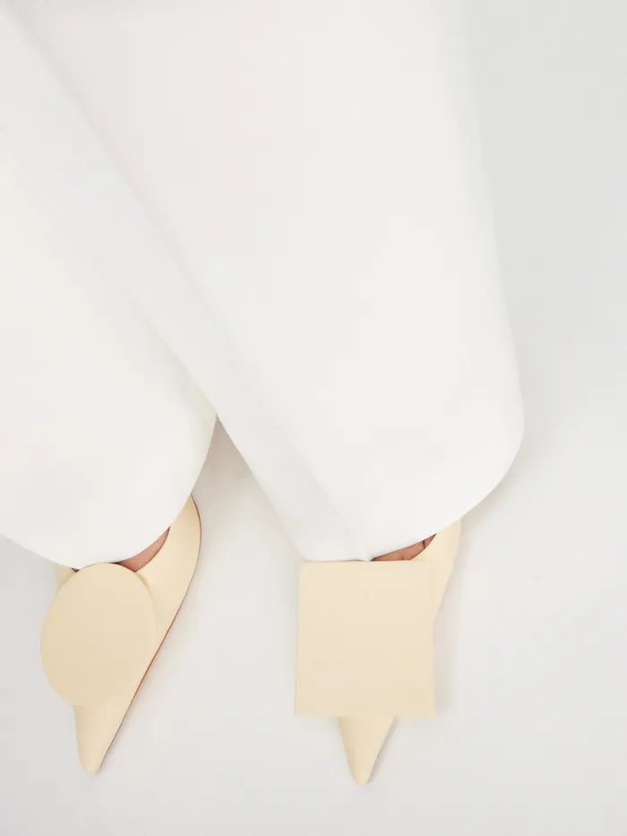 JACQUEMUS Shoes Circle Square Pumps Ivory 8211 Women