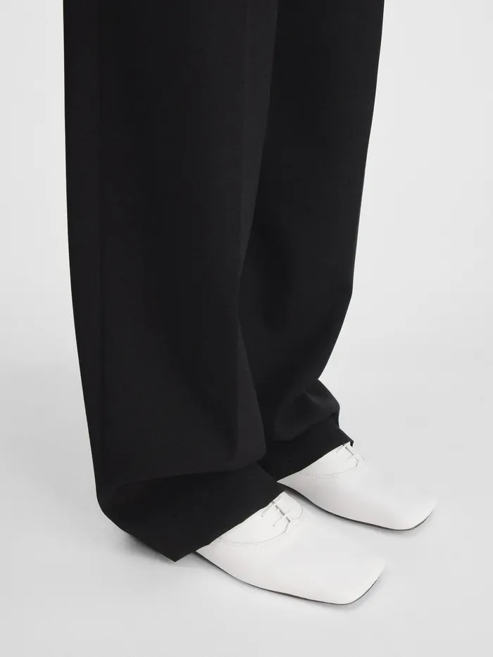 JACQUEMUS Shoes Square Edge Derbies 8211 ReInterpretation Of The Iconic Zizi By Repetto White 8211 Women