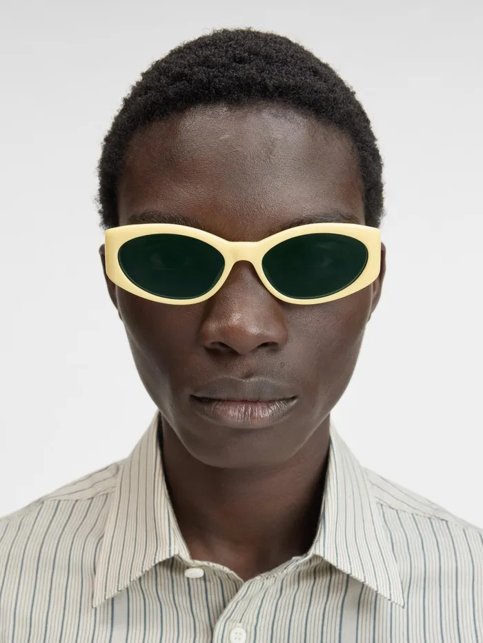 JACQUEMUS Sunglasses Oval Sunglasses Pale Yellow 8211 Women