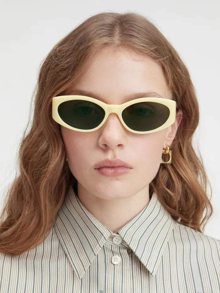 JACQUEMUS Sunglasses Oval Sunglasses Pale Yellow 8211 Women