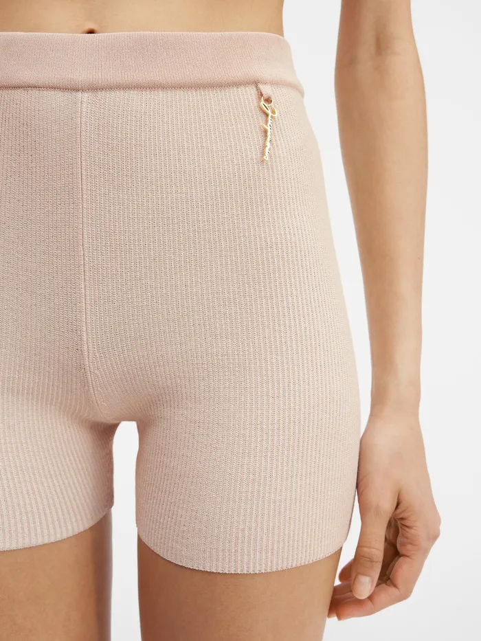 JACQUEMUS Trousers and Shorts Charm Logo Knit Shorts Beige 8211 Women