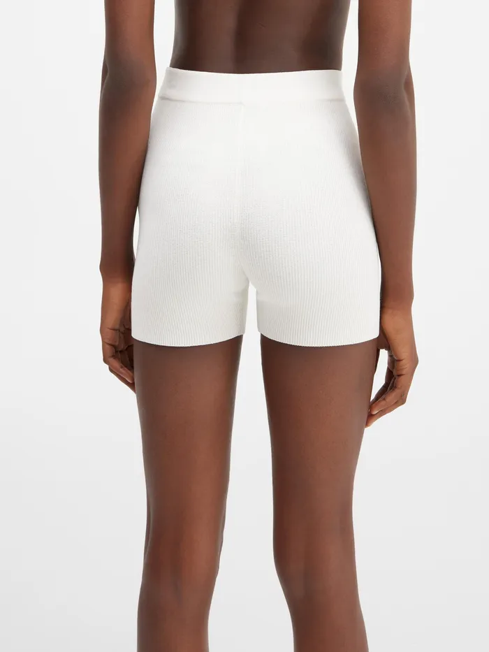 JACQUEMUS Trousers and Shorts Charm Logo Knit Shorts White 8211 Women