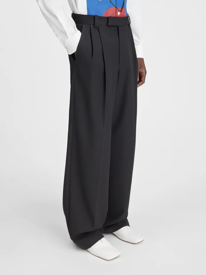 JACQUEMUS Trousers and Shorts Loose Pants Black 8211 Men