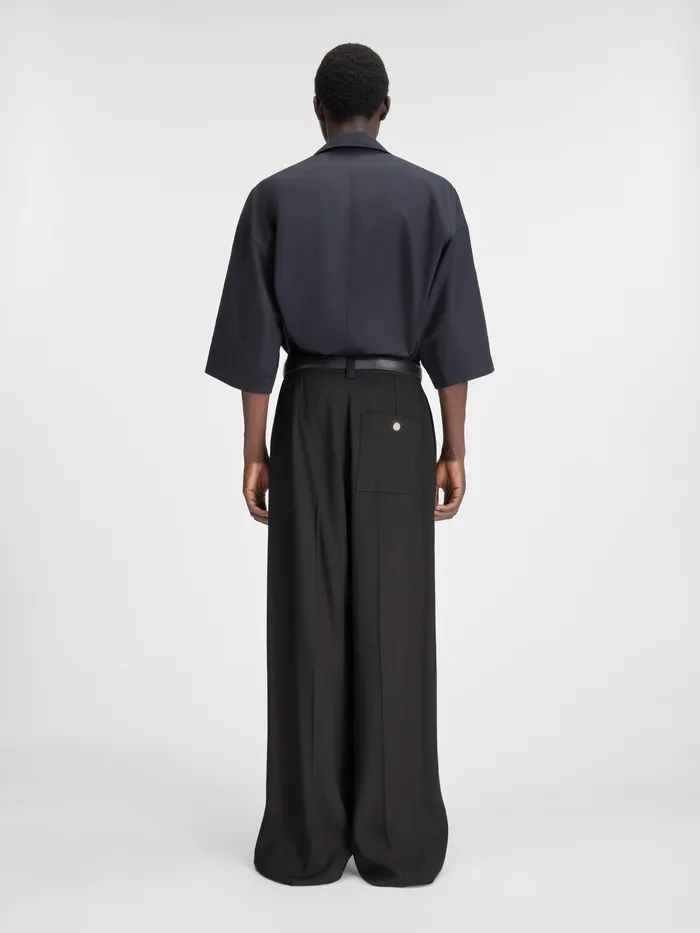 JACQUEMUS Trousers and Shorts Loose Pleated Pants Black 8211 Men