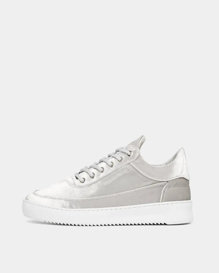 Low Eva Velvet Grey Women Filling Pieces Sneakers