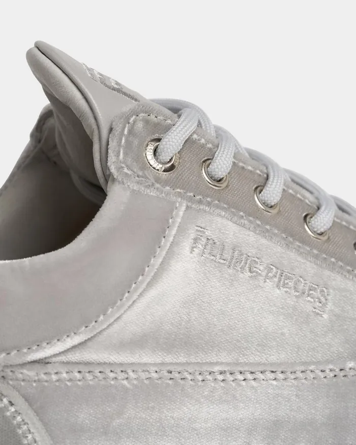 Low Eva Velvet Grey Women Filling Pieces Sneakers
