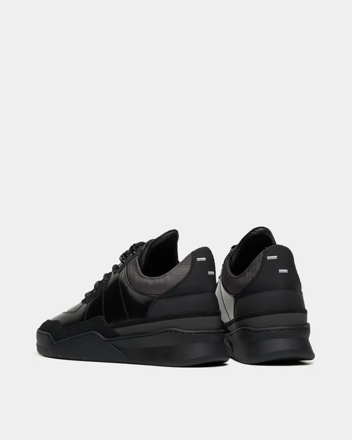 Low Top Ghost Radar All Black MenWomen Filling Pieces Sneakers