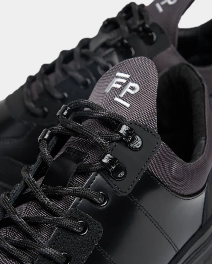 Low Top Ghost Radar All Black MenWomen Filling Pieces Sneakers