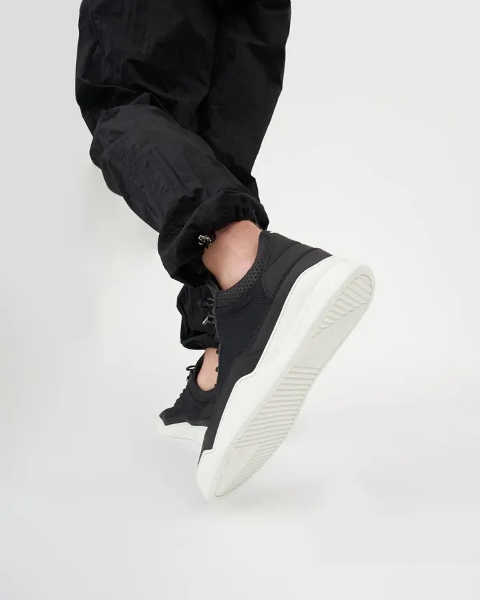 Low Top Ghost Radar Black WomenMen Filling Pieces Sneakers