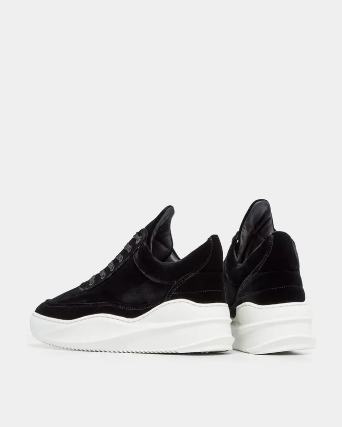 Low Top Sky Velvet Black WomenMen Filling Pieces Sneakers