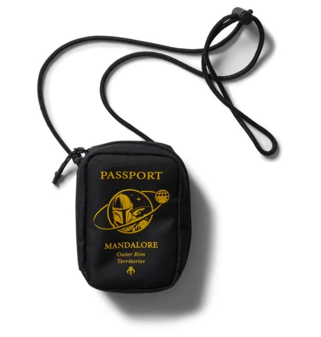 Men Bags and Backpacks DC Men039s Star Warstrade DC Passport Bag Black Men Bags and Backpacks DC Men039s Star Warstrade DC Passport Bag Black