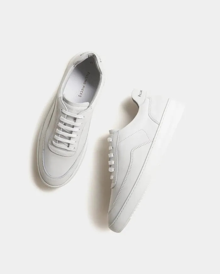 Mondo 20 Ripple Nubuck White WomenMen Filling Pieces Sneakers