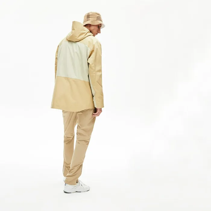 Motion Lightweight Quilted Short Parka BeigeGrey Mens Lacoste Jackets and Coats Online