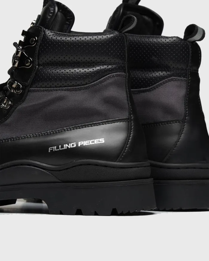 Mountain Boot Quartz Black MenWomen Filling Pieces Boots