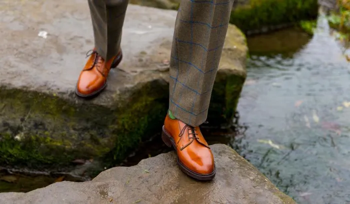 Nairn 8211 Cedar Grain Mens Barker Shoes Derbys