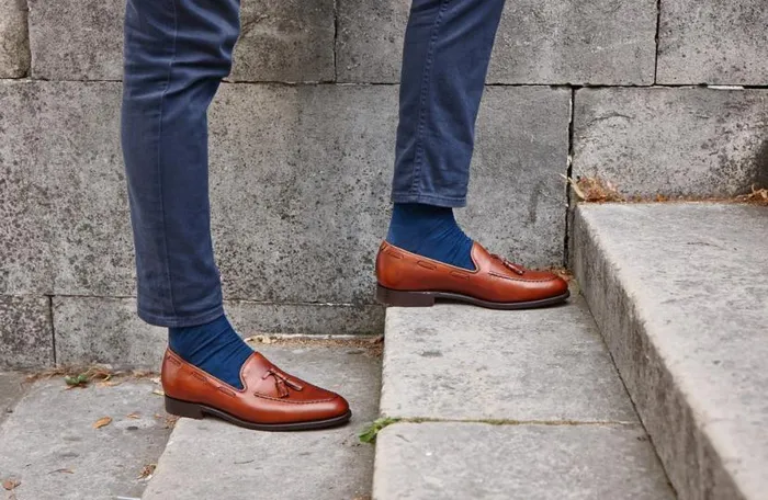 Newborough 8211 Antique Rosewood Grain Mens Barker Shoes Loafers