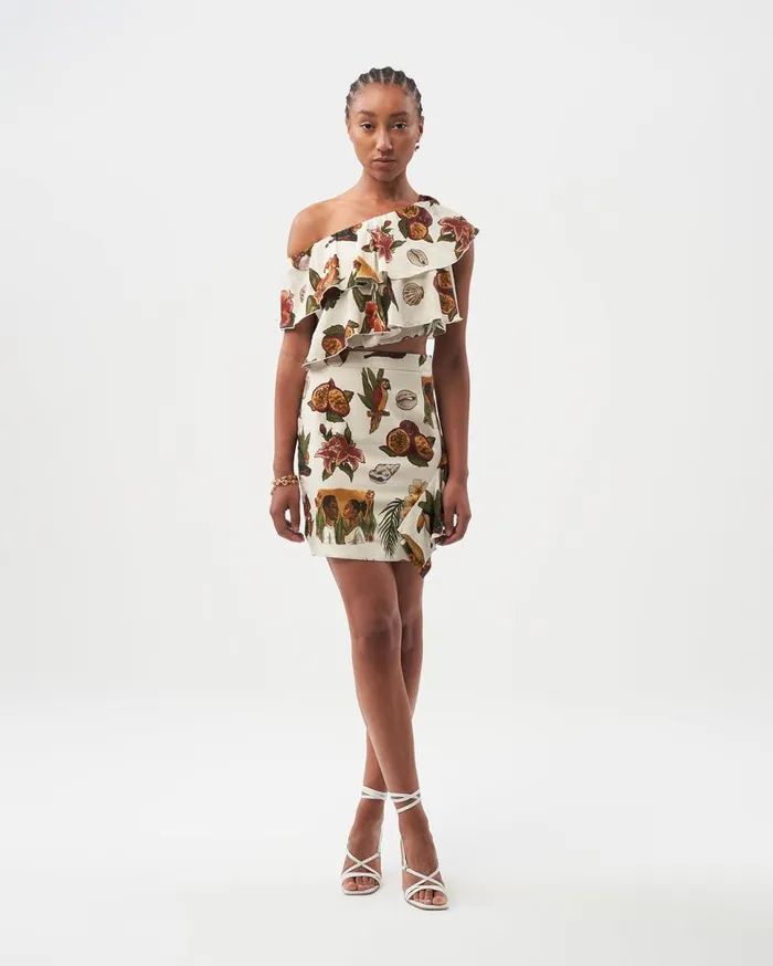 Ruffle Top Parrot Print White Women Filling Pieces TShirts and Shirts