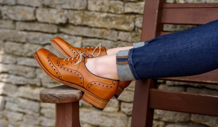 Sloane 8211 Cedar Calf Womens Barker Shoes Brogues