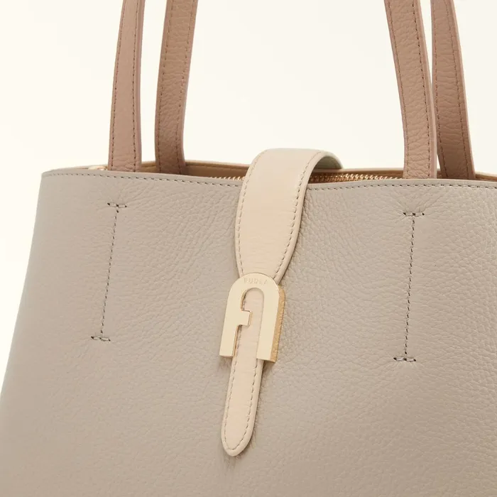 SOFIA Bags Furla Totes