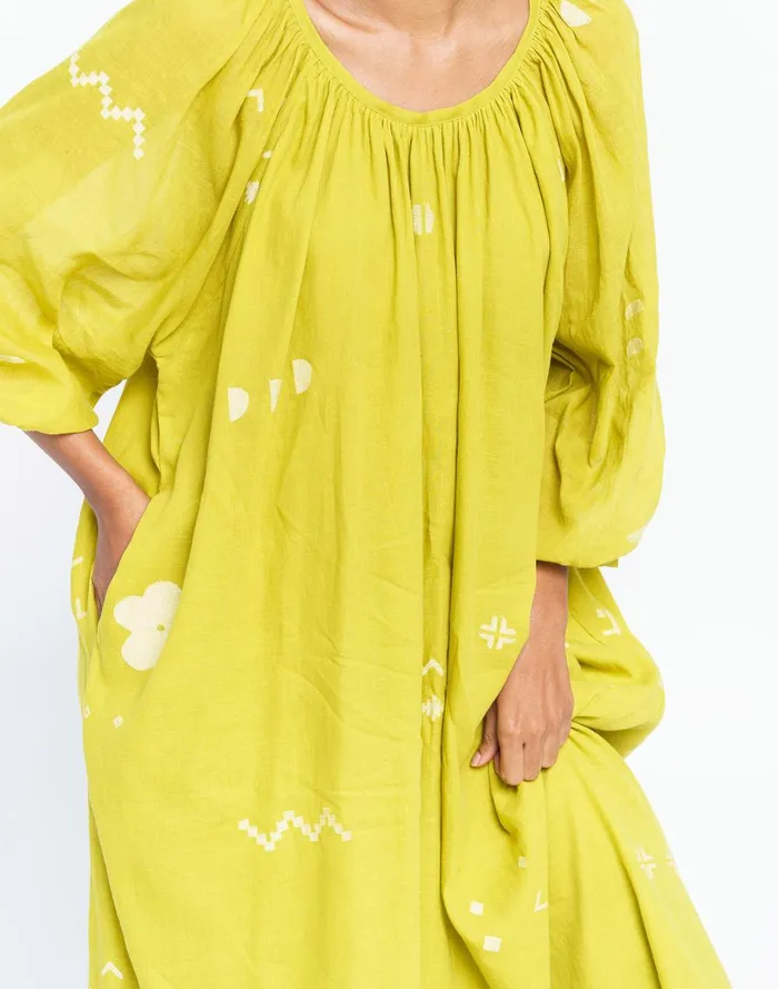 Women Dresses Madewell World Of Crow Ochre ScoopNeck Gathered Dress